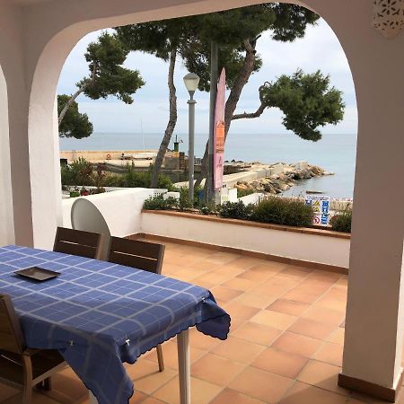 Acogedora Casa En Cap Negret, Ubicada A Primera Linea De La Playa. Алтеа Екстериор снимка