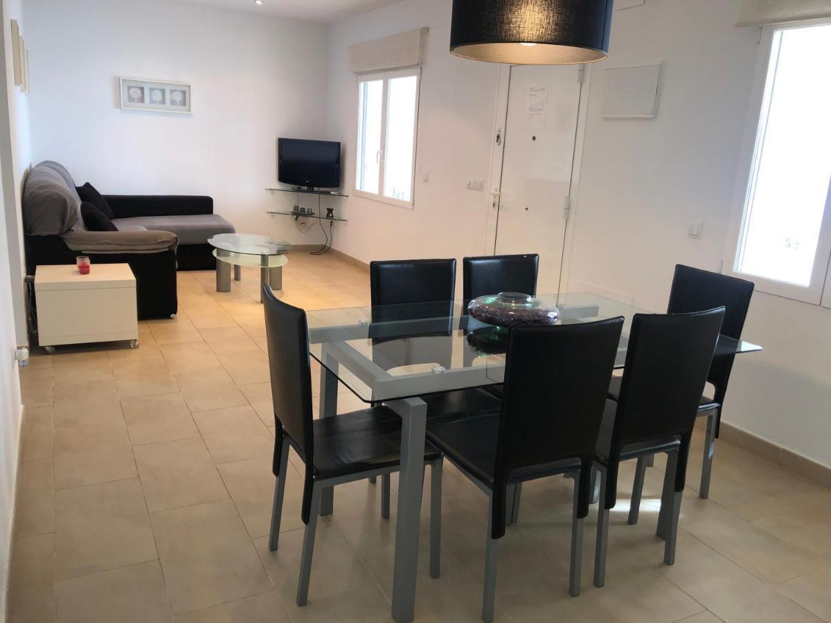Acogedora Casa En Cap Negret, Ubicada A Primera Linea De La Playa. Алтеа Екстериор снимка